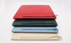 ledergebundene Gästebücher mit Büttenpapier